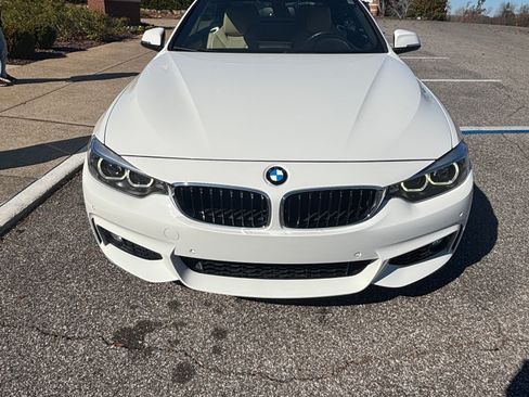 Used 2018 BMW 430i Convertible image 2