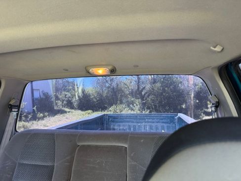 Used 2001 Ford F350 4x4 Crew Cab Super Duty image 17