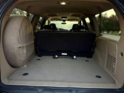 Used 2005 Ford Excursion Eddie Bauer AWD/4WD image 12
