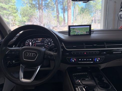Used 2019 Audi Q7 3.0T Prestige w/ Prestige Package image 15