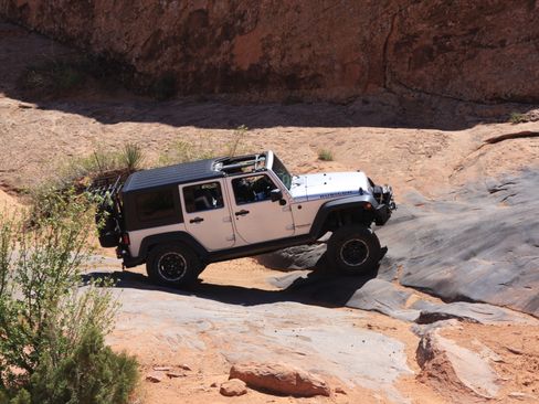 Used 2007 Jeep Wrangler Unlimited Rubicon w/ PWR Convenience Group image 24