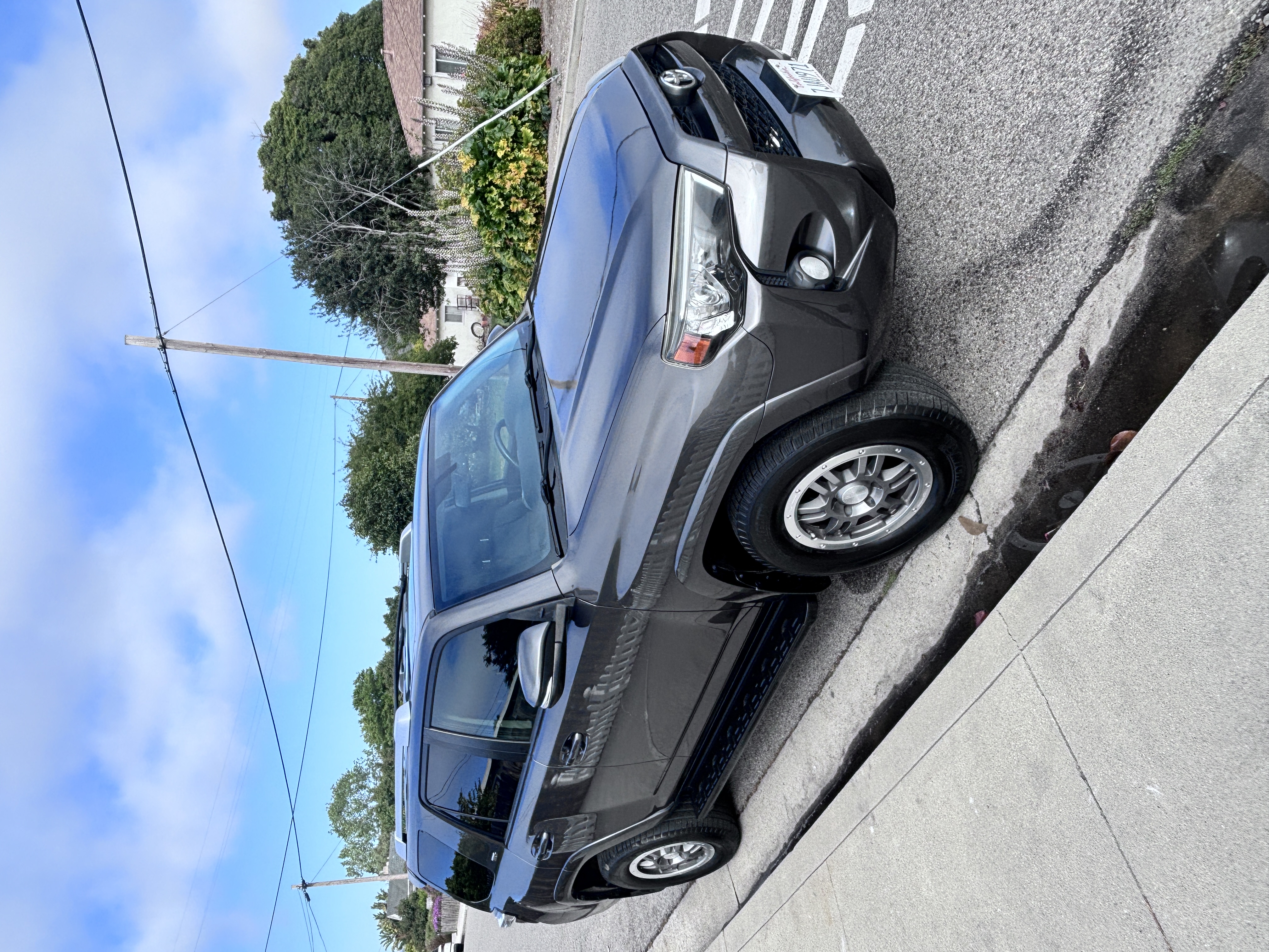 Used 2015 Toyota 4Runner SR5 Premium w/ Convenience Package RWD image 1