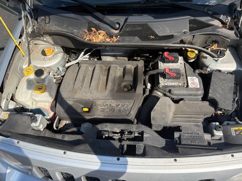 Used 2014 Jeep Patriot Latitude w/ Sun/Sound Group AWD/4WD image 5