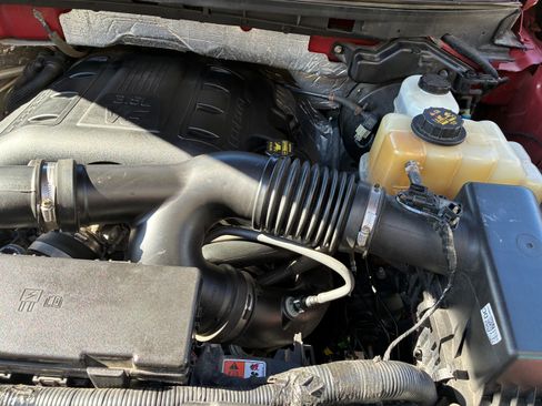 Used 2013 Ford F150 Lariat w/ Luxury Equipment Group AWD/4WD image 8