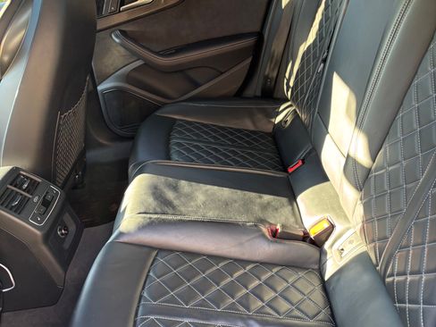 Used 2018 Audi S5 Premium Plus w/ Navigation Package image 24