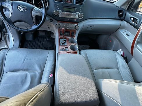 Used 2008 Toyota Highlander Limited image 28