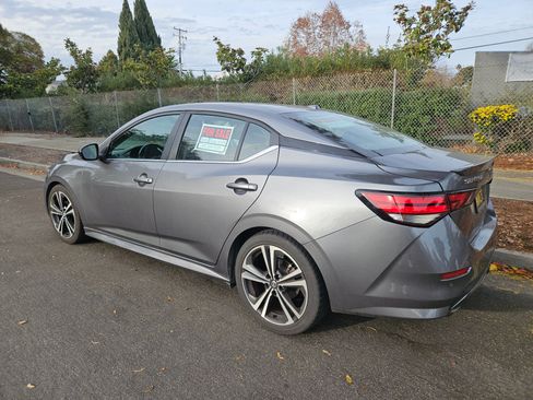 Used 2020 Nissan Sentra SR image 14
