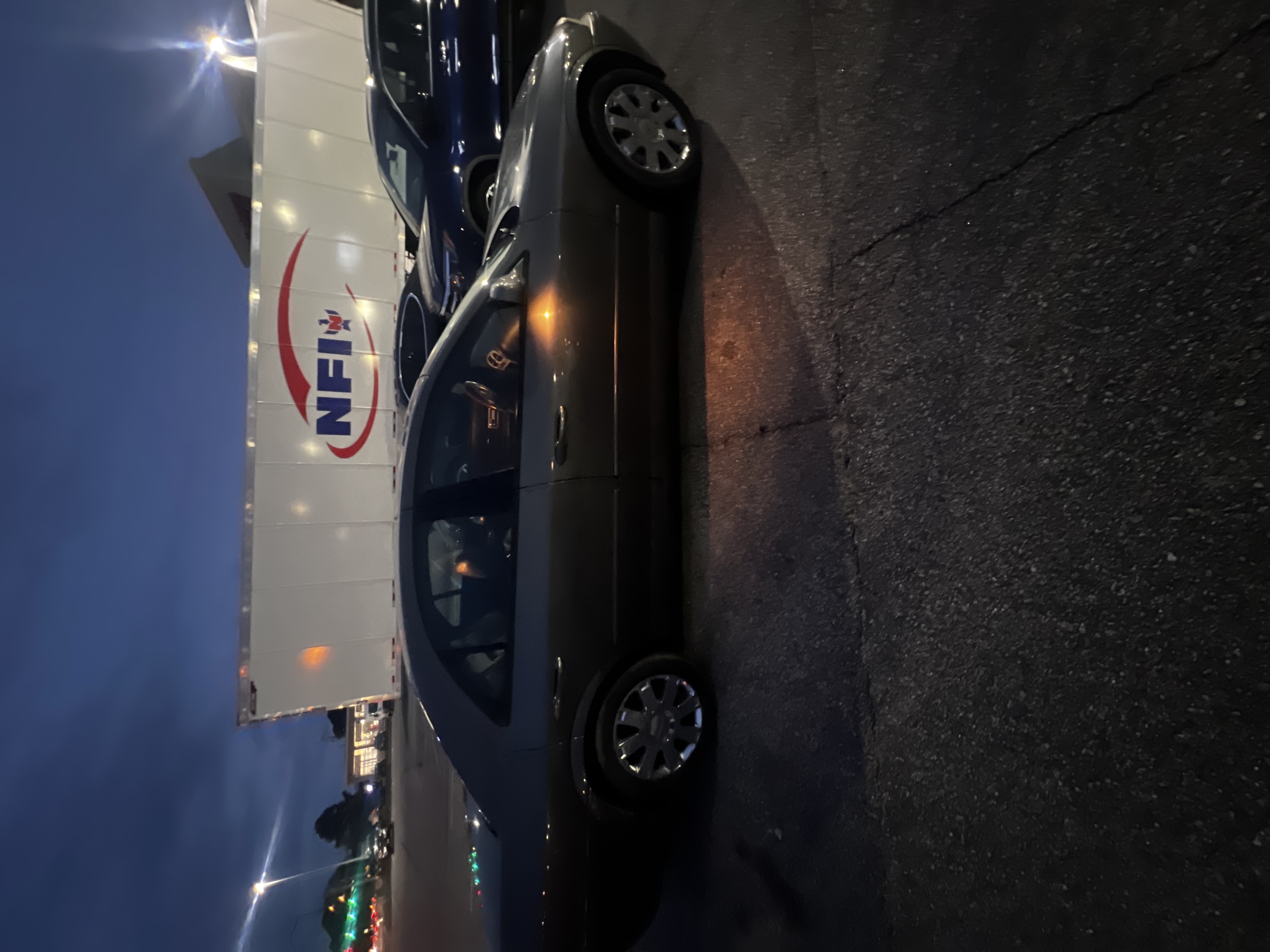 Used 2004 Lincoln LS RWD image 1