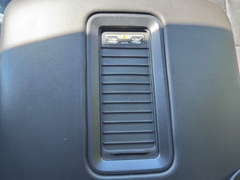 Used 2018 GMC Sierra 1500 SLT image 11