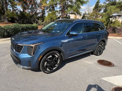 Used 2025 Kia Sorento EX w/ EX Panoramic Sunroof Package