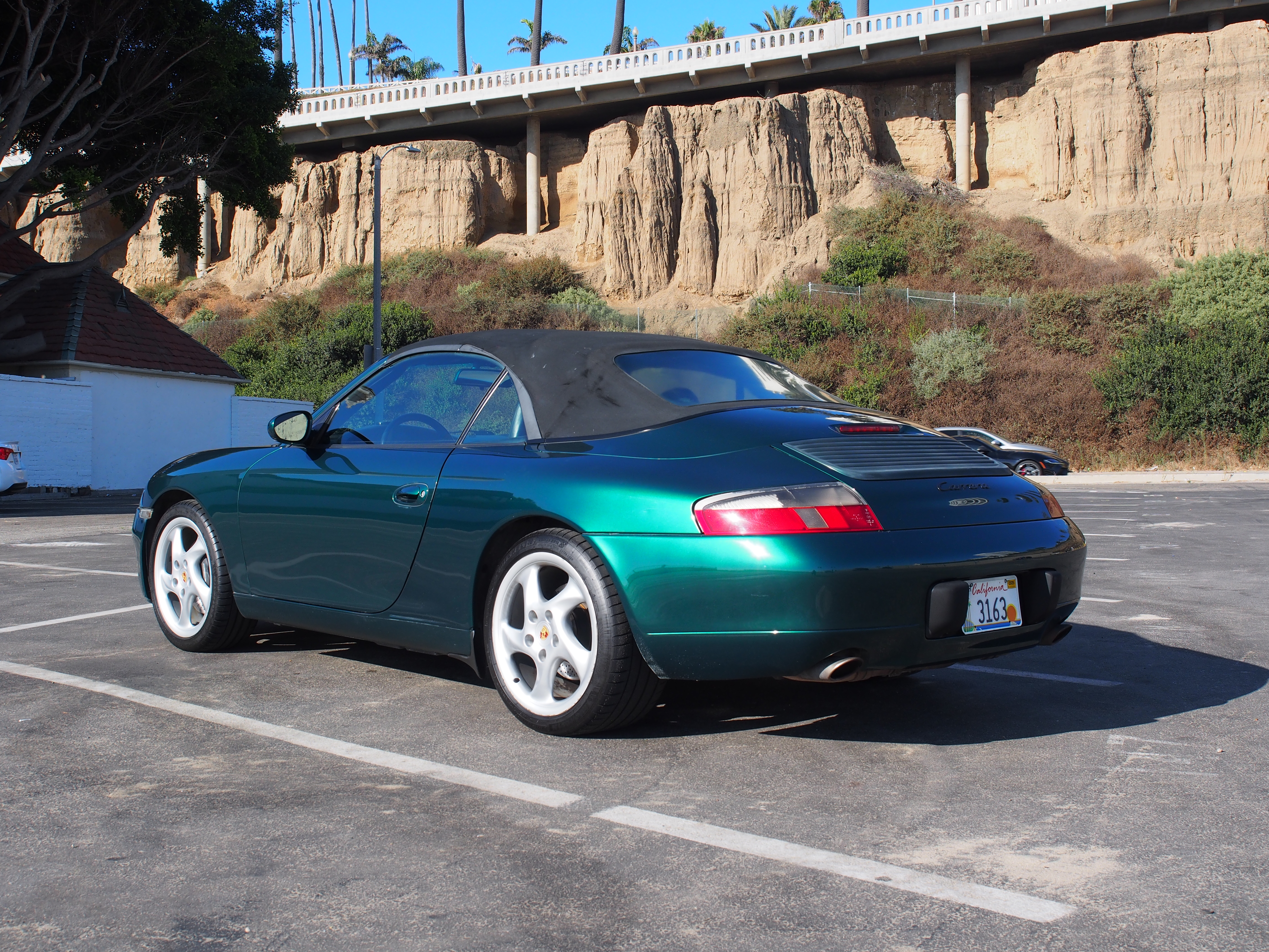 Used 2001 Porsche 911 Cabriolet image 6
