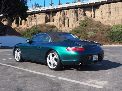 Used 2001 Porsche 911 Cabriolet image 6