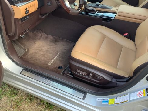 Used 2017 Lexus ES 350 image 5