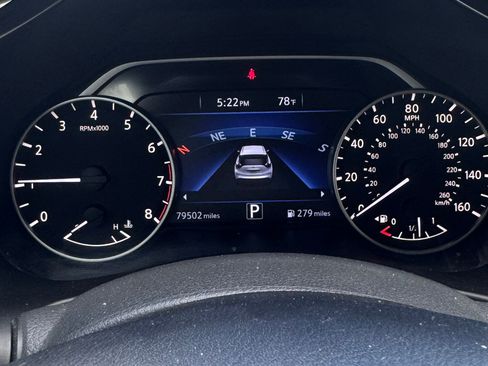 Used 2018 Nissan Murano S AWD/4WD image 9