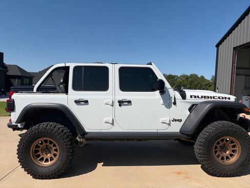 Used 2021 Jeep Wrangler Unlimited Rubicon w/ LED Lighting Group AWD/4WD image 1
