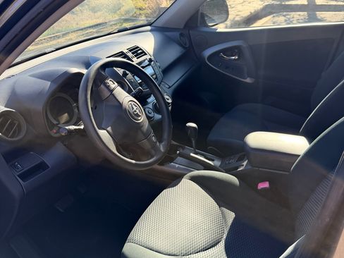 Used 2010 Toyota RAV4 Sport image 10