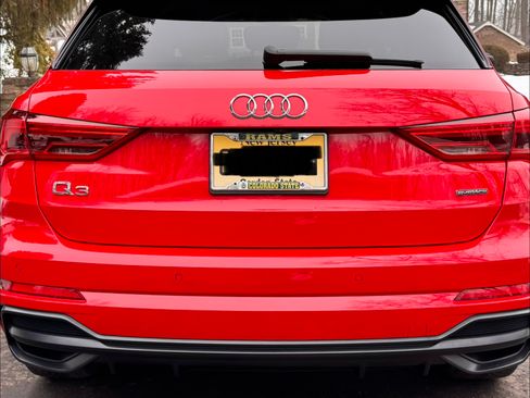 Used 2021 Audi Q3 2.0T Premium w/ Convenience Package image 13