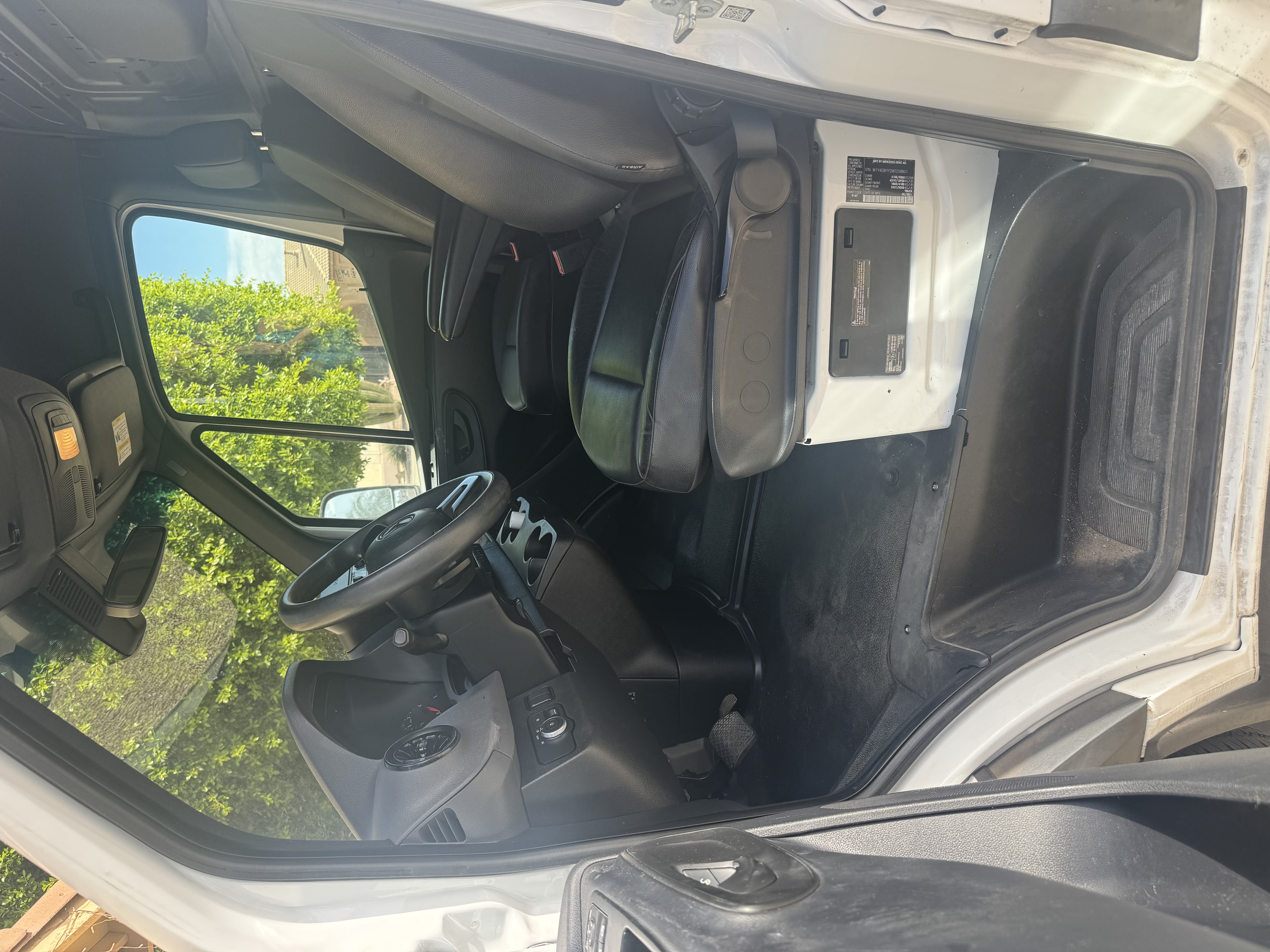 Used 2021 Mercedes-Benz Sprinter 2500 image 16