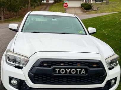 Used 2016 Toyota Tacoma SR5