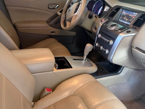 Used 2012 Nissan Murano SL w/ Navigation Pkg image 8