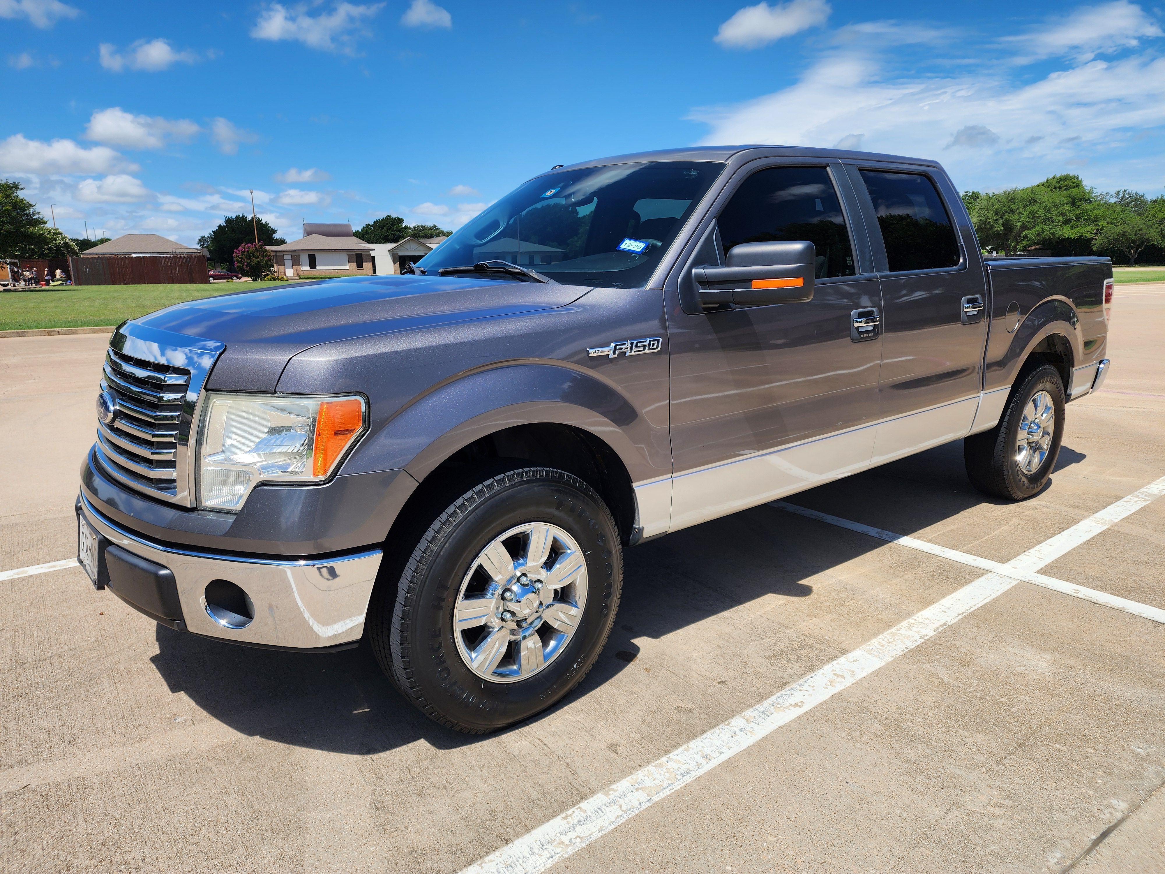 Used 2012 Ford F150 XLT w/ XLT Chrome Pkg RWD image 2