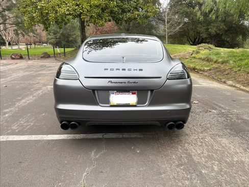 Used 2010 Porsche Panamera Turbo image 5