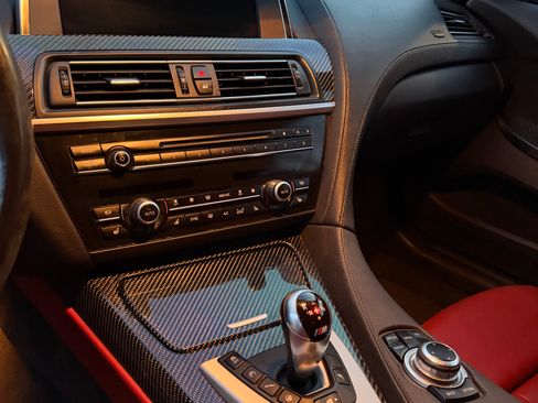 Used 2014 BMW M6 Convertible image 22