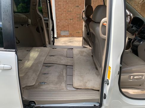 Used 2006 Toyota Sienna XLE Limited image 11