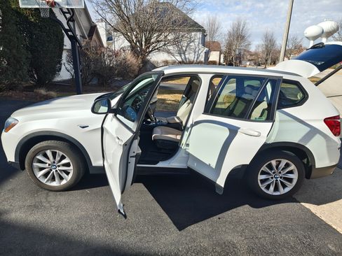Used 2016 BMW X3 xDrive28i image 14