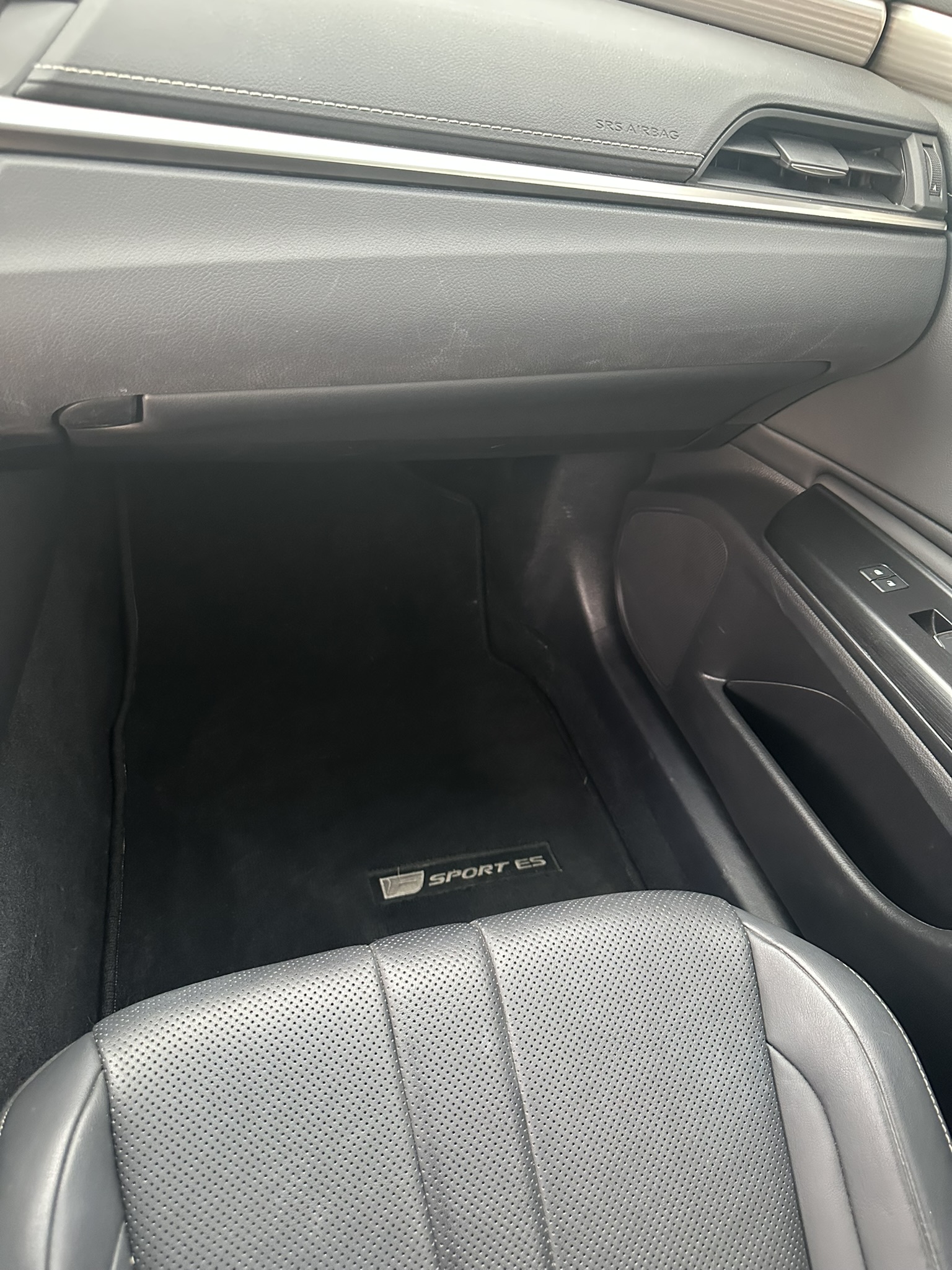 Used 2021 Lexus ES 350 F Sport w/ Accessory Package 2 FWD image 16