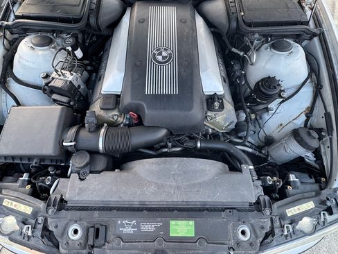 Used 2002 BMW 540i Sedan image 27