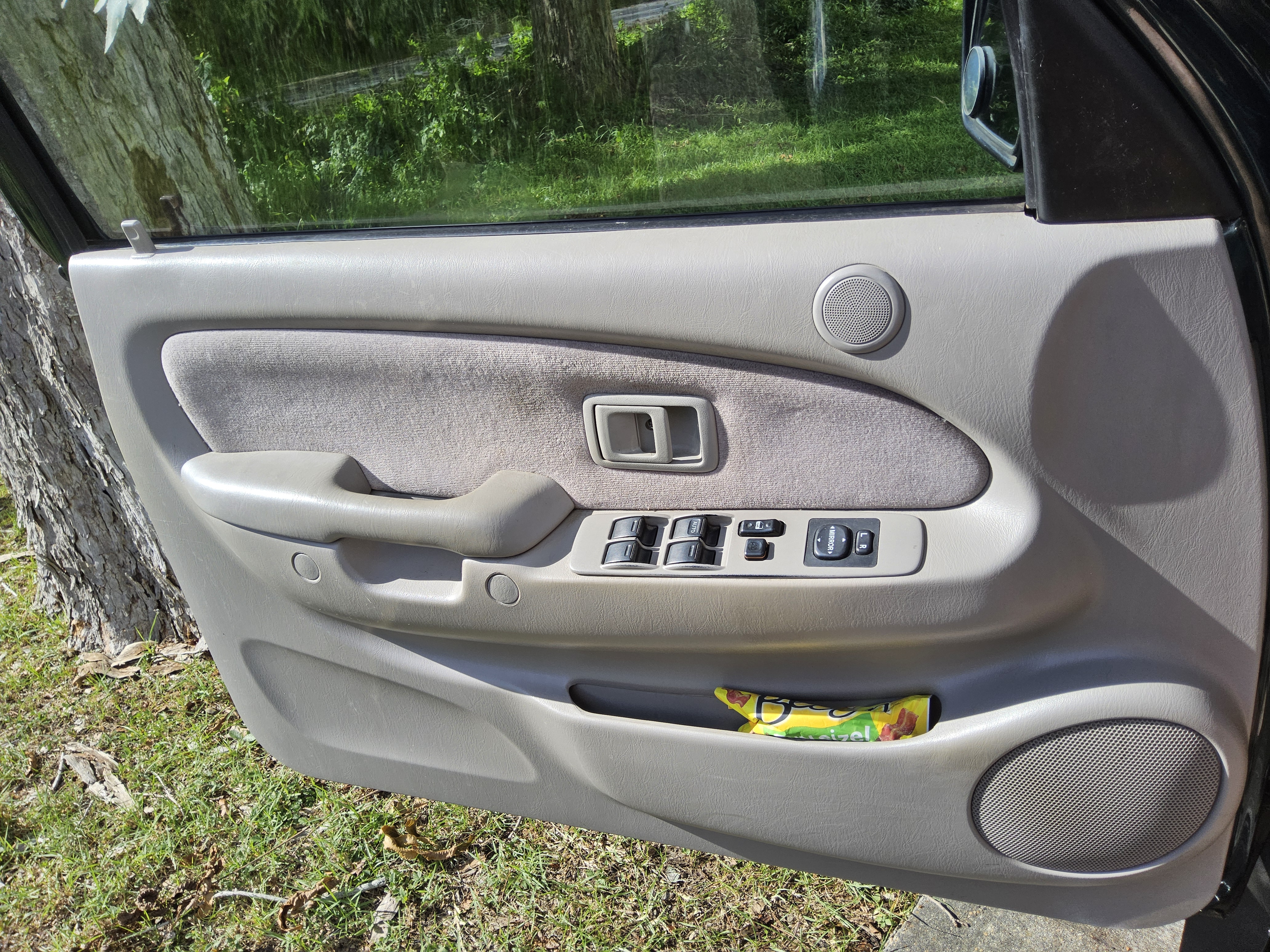 Used 2003 Toyota Tacoma PreRunner RWD image 9