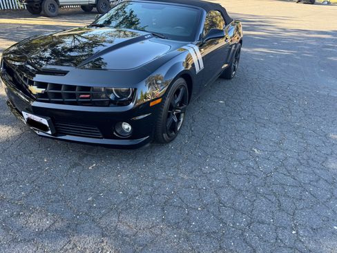 Used 2011 Chevrolet Camaro SS w/ RS Package image 13