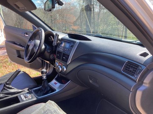 Used 2011 Subaru Impreza WRX STI Limited image 15
