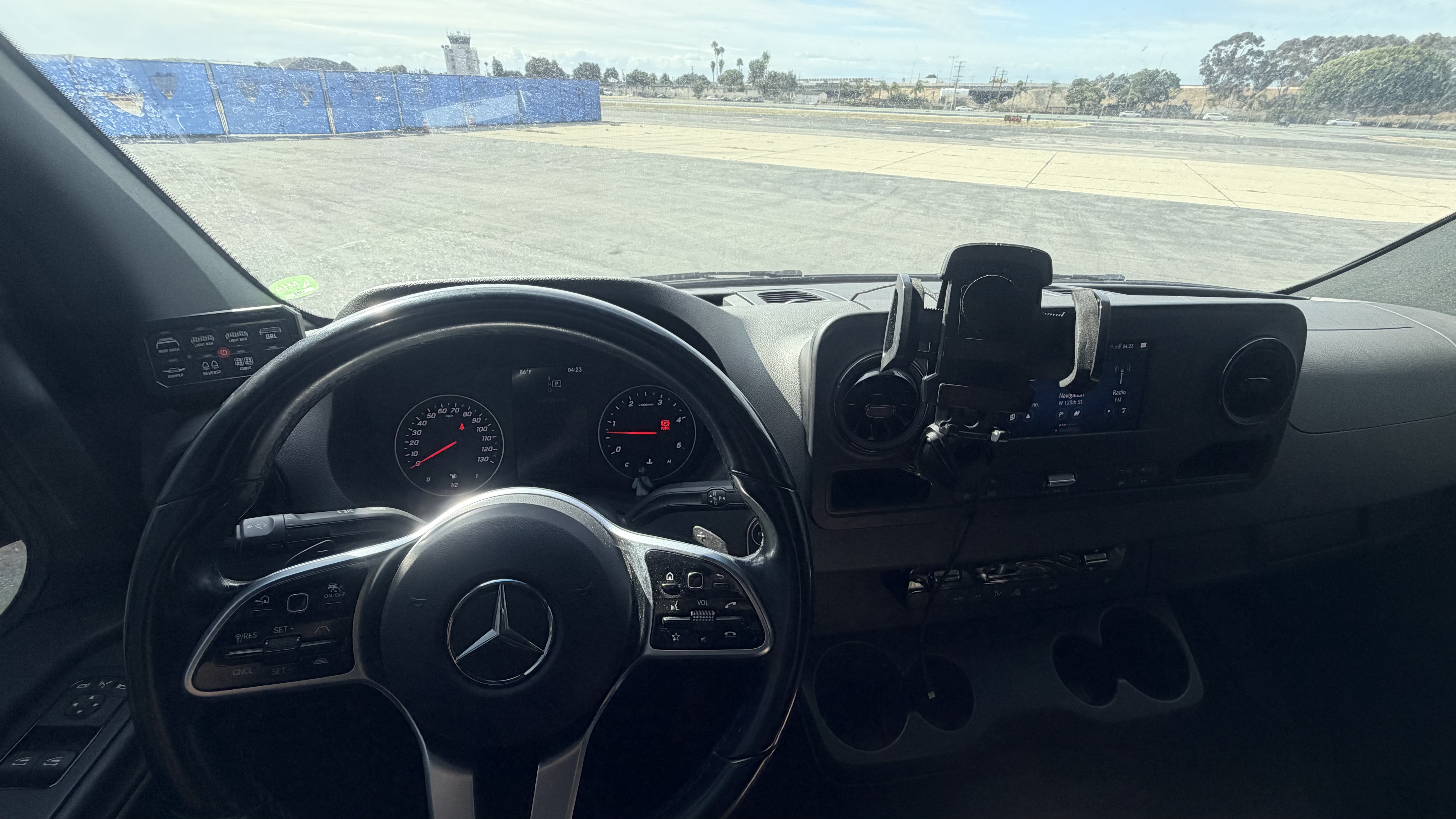 Used 2022 Mercedes-Benz Sprinter 2500 image 16