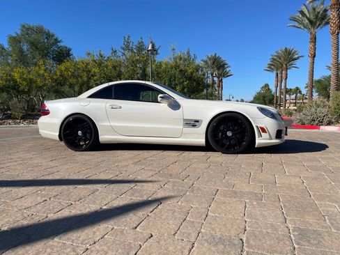 Used 2009 Mercedes-Benz SL 63 AMG image 10