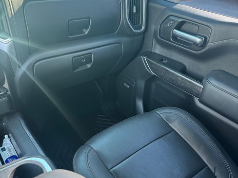 Used 2020 Chevrolet Silverado 1500 LTZ w/ LTZ Premium Package image 16