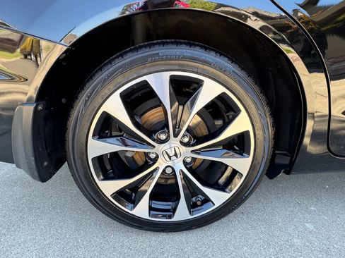 Used 2013 Honda Civic Si image 9