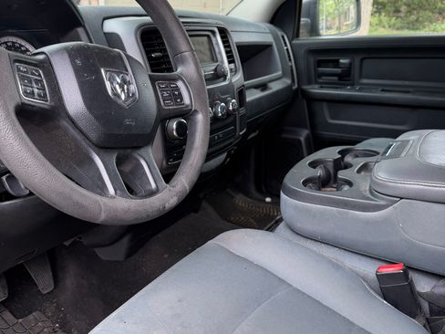 Used 2017 RAM 1500 Express w/ Black Ram 1500 Express Group AWD/4WD image 9