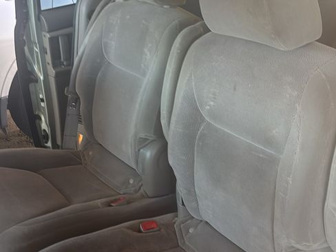 Used 2009 Toyota Sienna FWD image 5