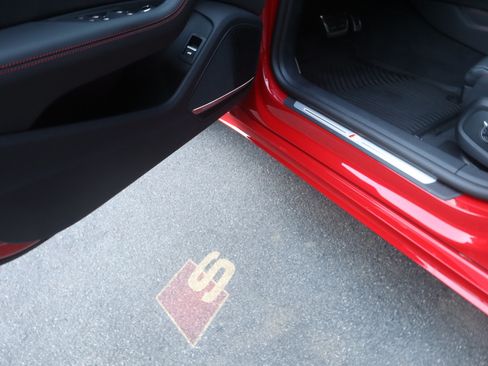 Used 2025 Audi S5 Premium Plus image 9