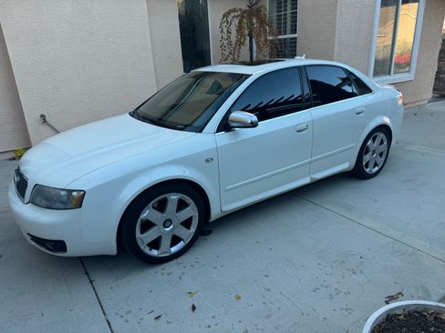 Used 2005 Audi S4 Sedan image 2