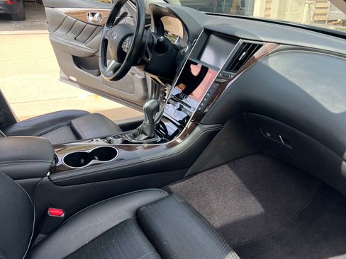 Used 2016 INFINITI Q50 Sport image 12