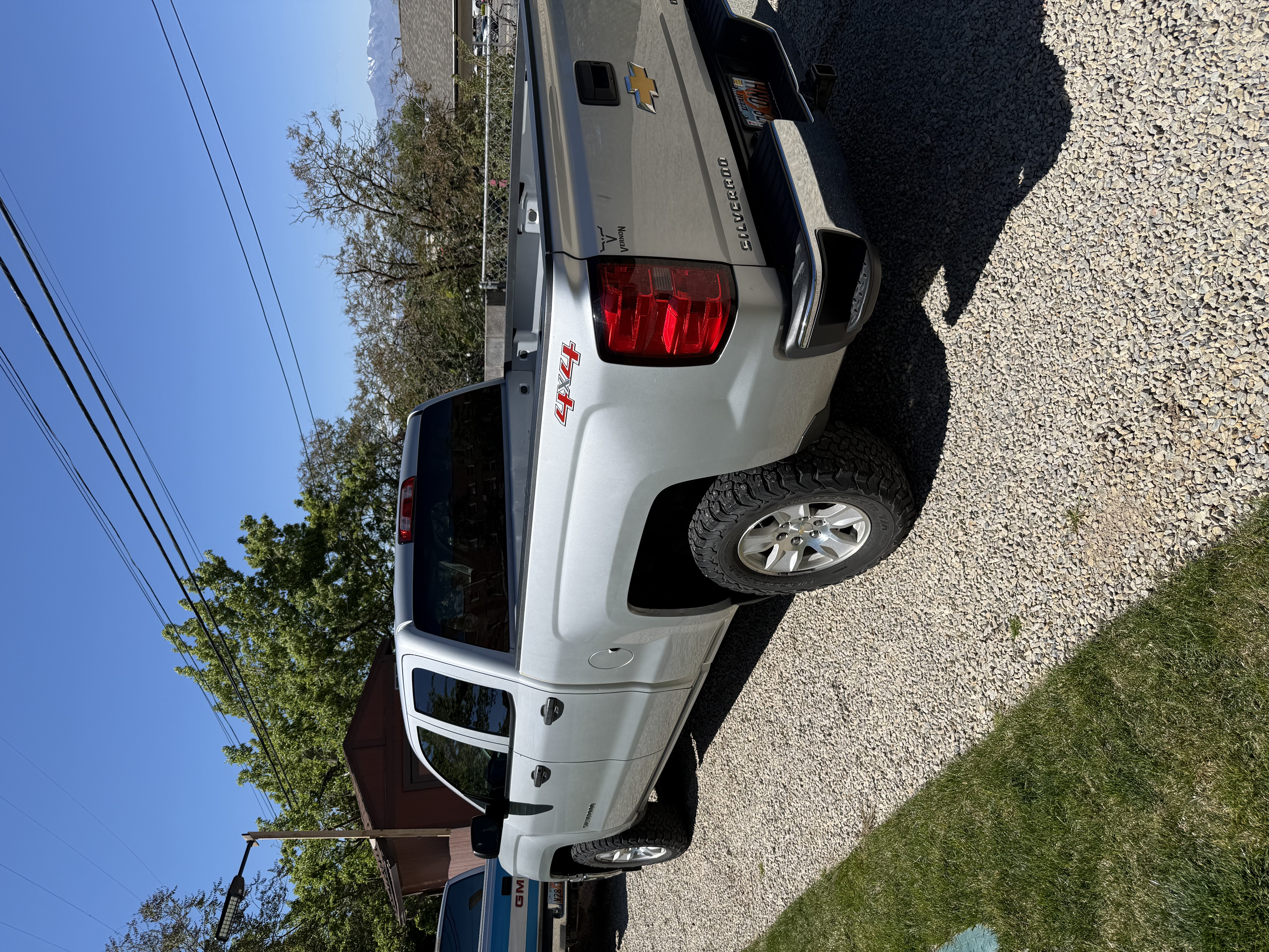 Used 2014 Chevrolet Silverado 1500 LT w/ LT Convenience Package AWD/4WD image 9