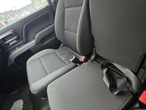 Used 2018 Chevrolet Silverado 1500 LT w/ All Star Edition image 17