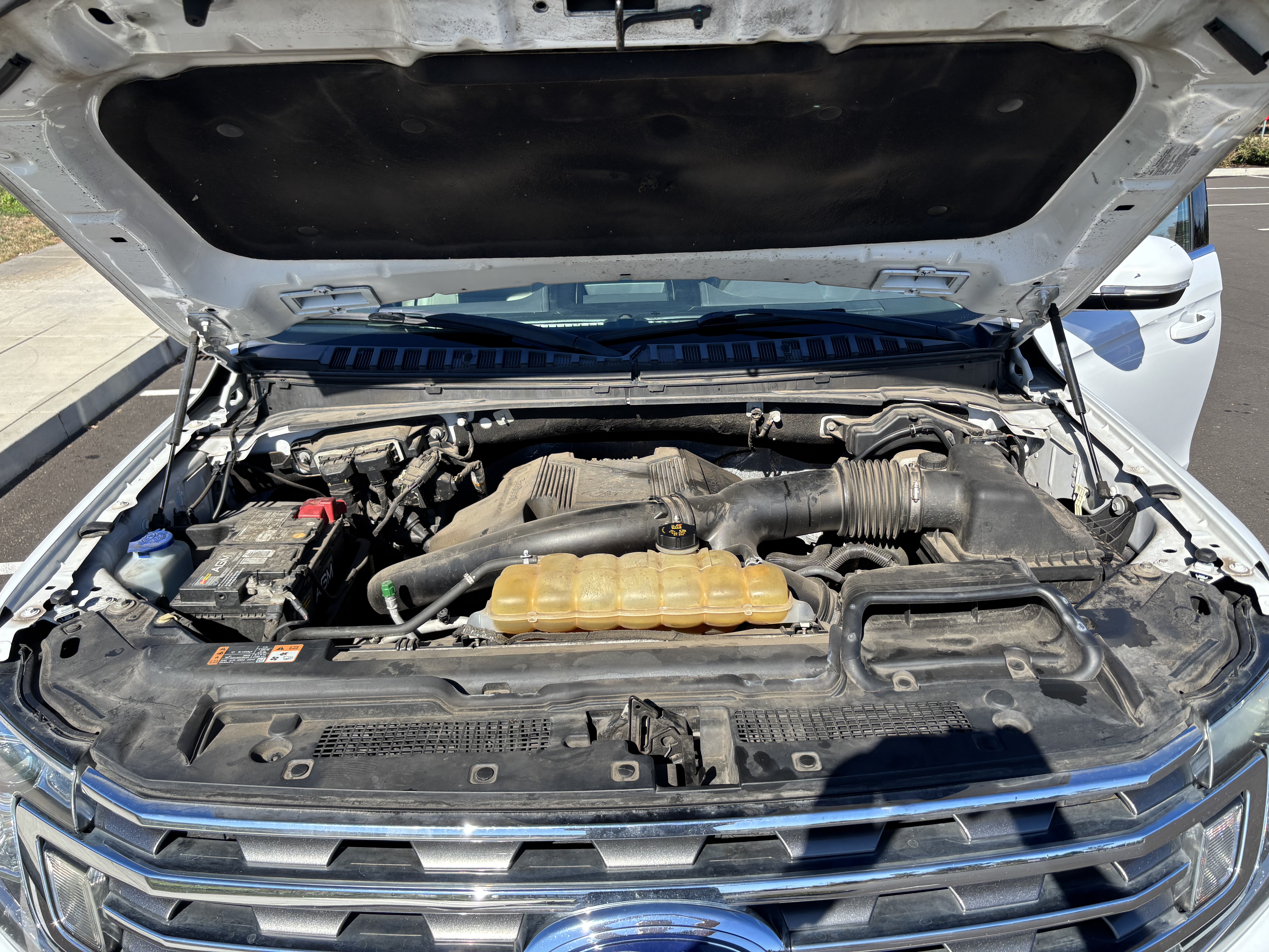 Used 2018 Ford Expedition Max XLT w/ Equipment Group 202A AWD/4WD image 28