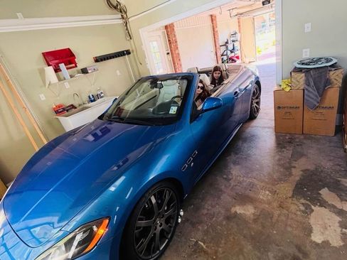 Used 2013 Maserati GranTurismo Sport image 8