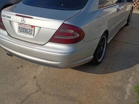 Used 2004 Mercedes-Benz CLK 500 Coupe image 2