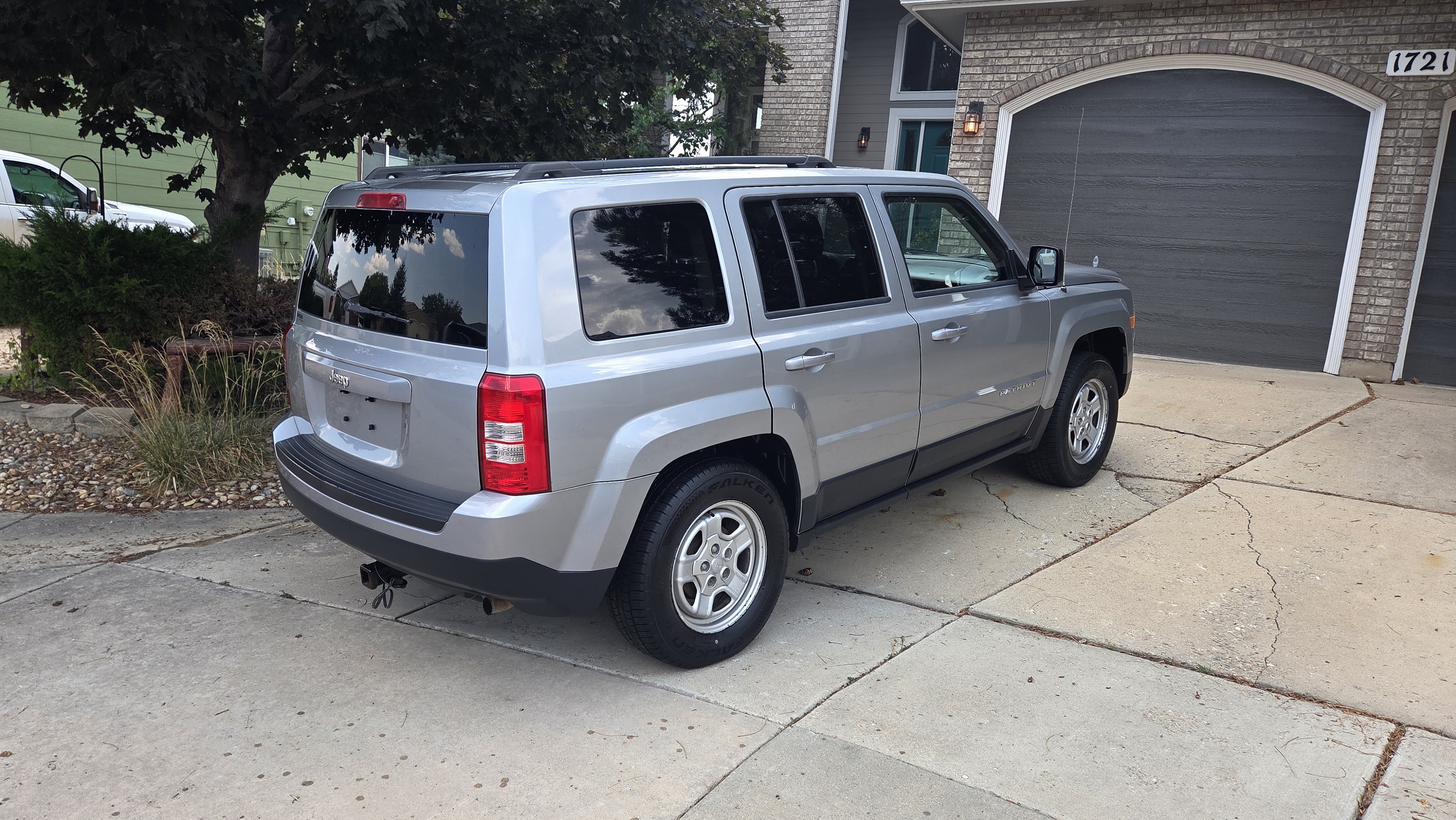Used 2015 Jeep Patriot Sport w/ Power Value Group FWD image 13