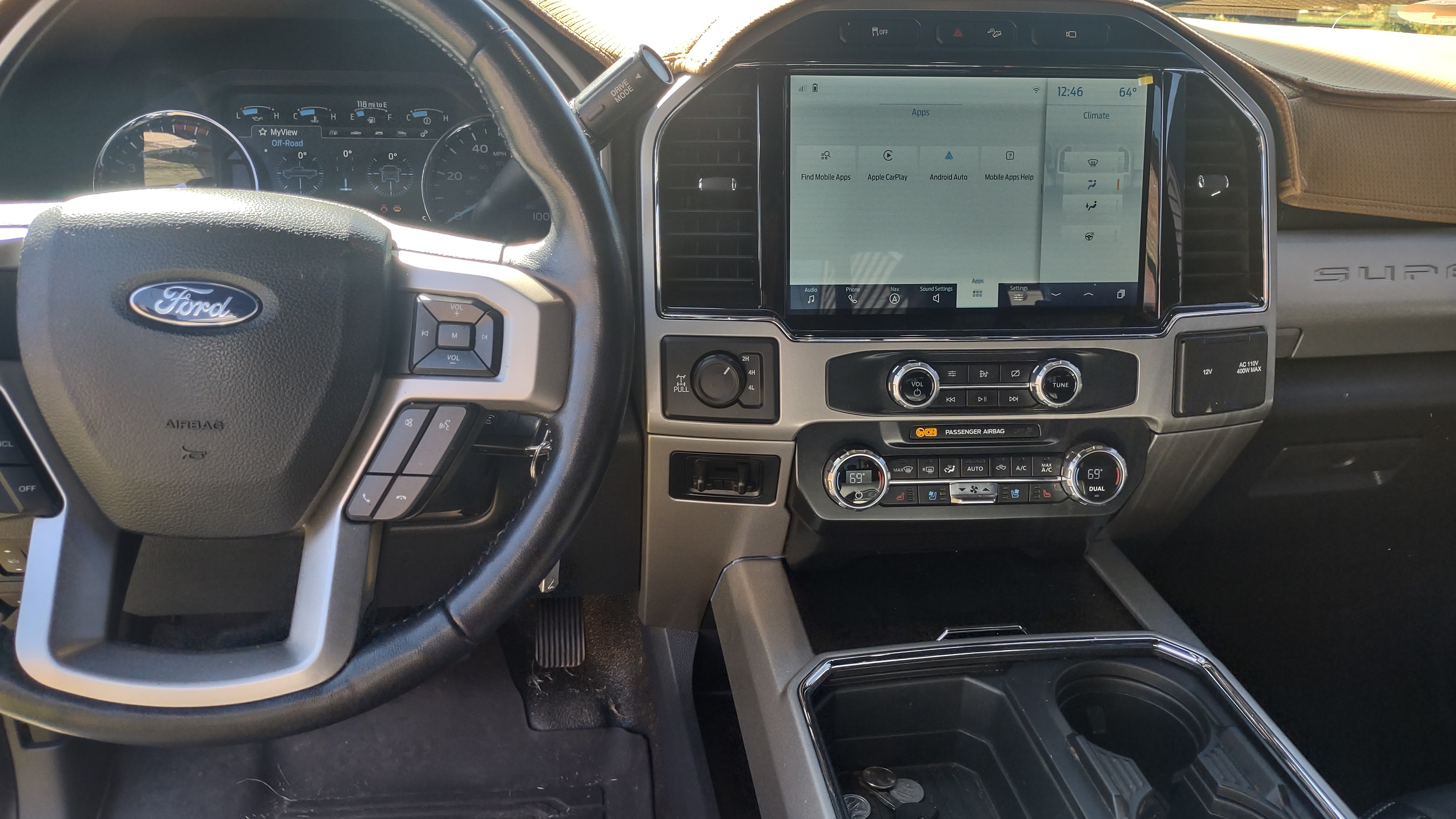 Used 2022 Ford F350 Lariat w/ Lariat Value Package AWD/4WD image 9
